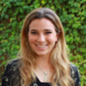 Meet your Posher, Hannah g